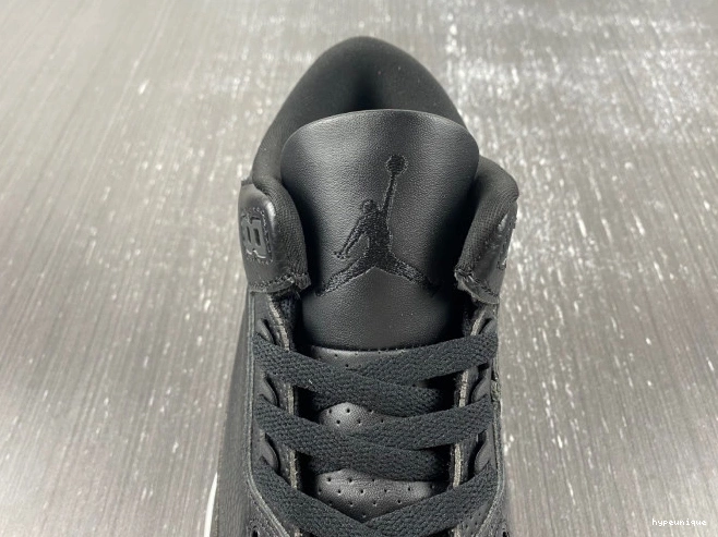 HYPE Retro Monday Jordan Cyber 136064-020 (2016) 3 0812